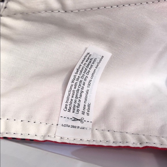 NEW Red & Black Buffalo Check Face Mask - Picture 4 of 11